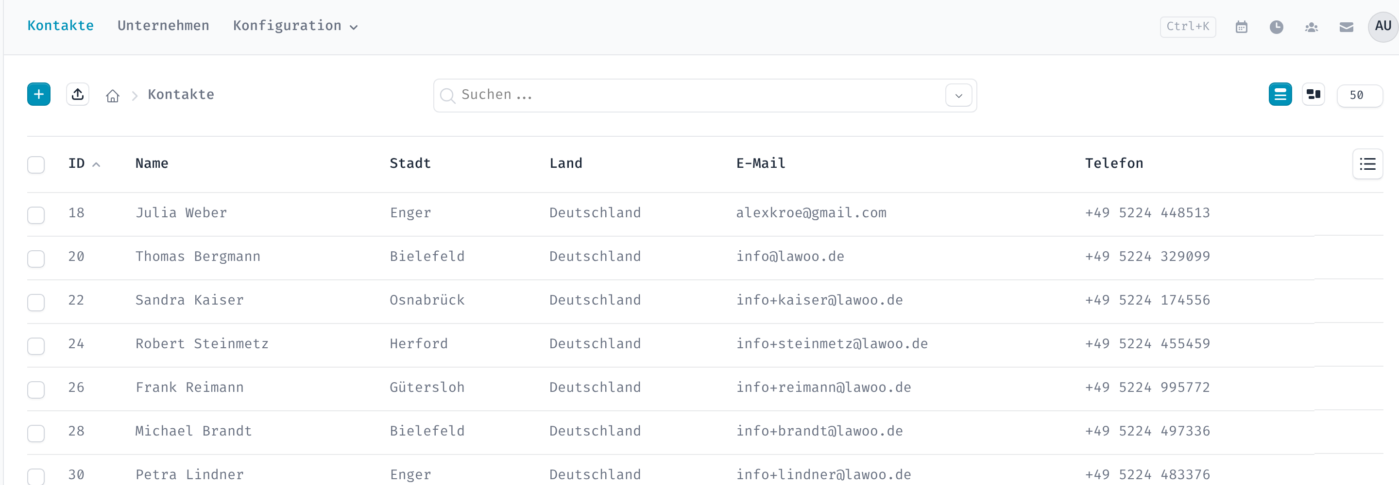 Kontaktliste in Lawoo mit Name, Stadt, Land, E-Mail und Telefon
