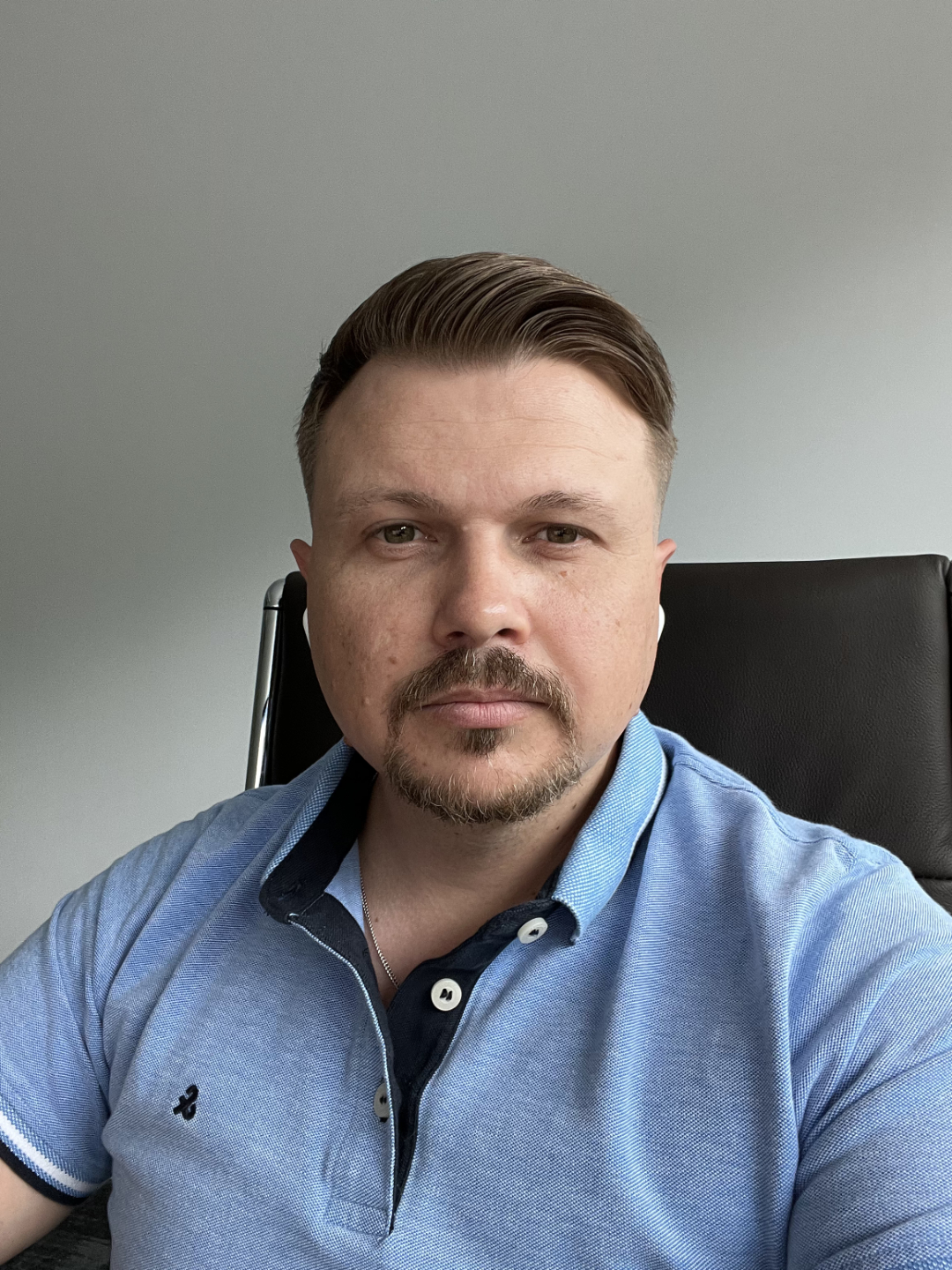 Alexander Kröker — Gründer von Lawoo